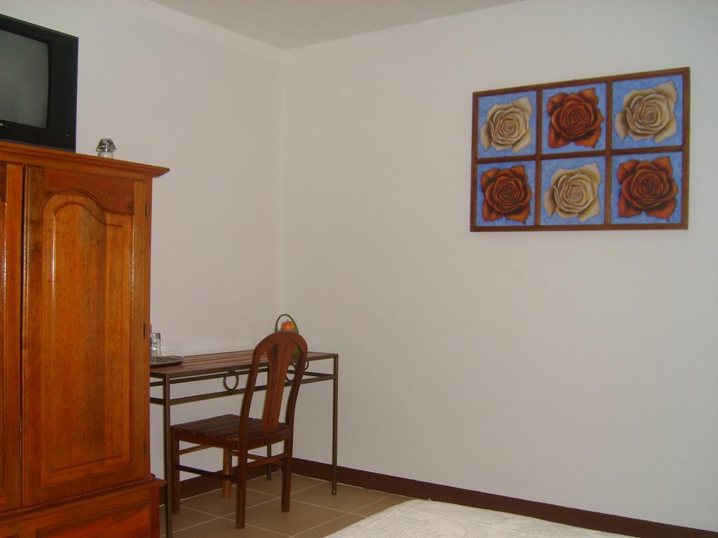 Hotel Angel Azul Managua Zimmer foto