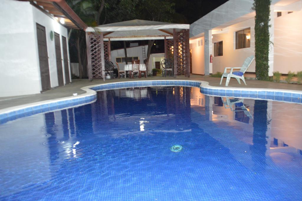 Hotel Angel Azul Managua Exterior foto