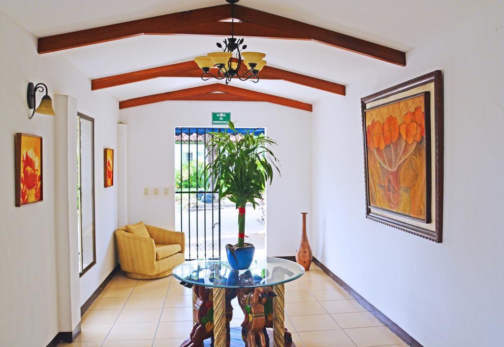 Hotel Angel Azul Managua Exterior foto