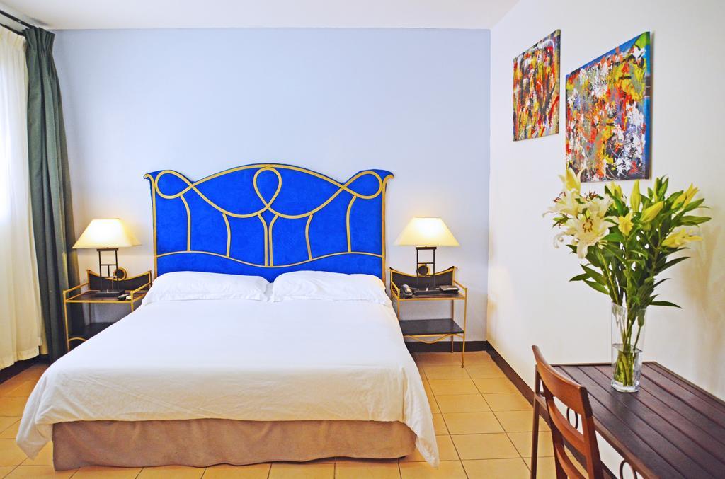 Hotel Angel Azul Managua Exterior foto